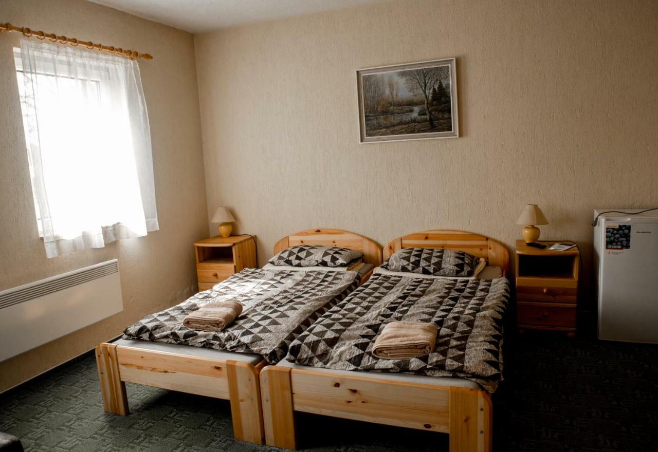 Hotel Berger Pince-Vendeghaz, Hajosi Pincek Exterior foto