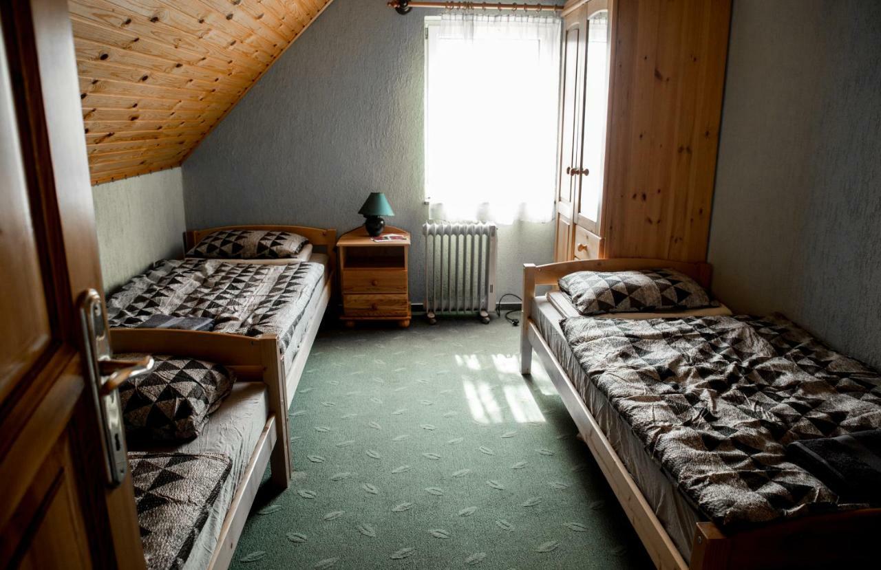 Hotel Berger Pince-Vendeghaz, Hajosi Pincek Exterior foto
